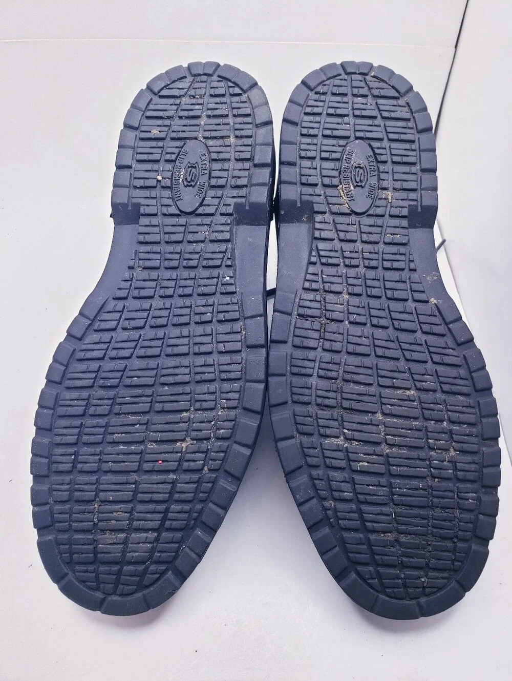 Skechers black leather